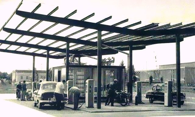 Benzinska postaja Siget oko 1960. godine